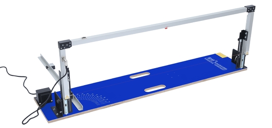 Handgezeichnete Bogenhaltung Heißdraht-Schaum-Schneidemaschine 54'' 110V - 240V